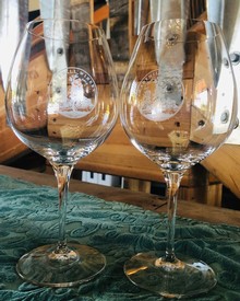 Pinot Wine Glasses - single